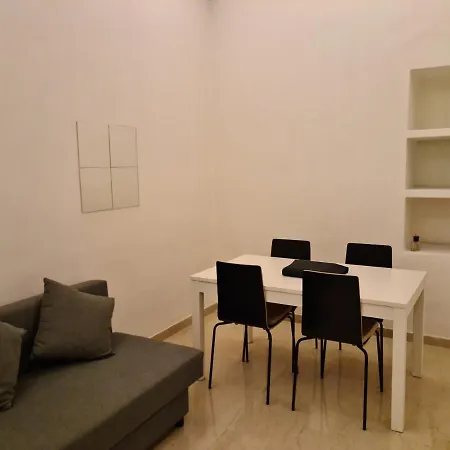Casa Vignola 195 * Rome